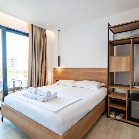 Midtown En Ksamil