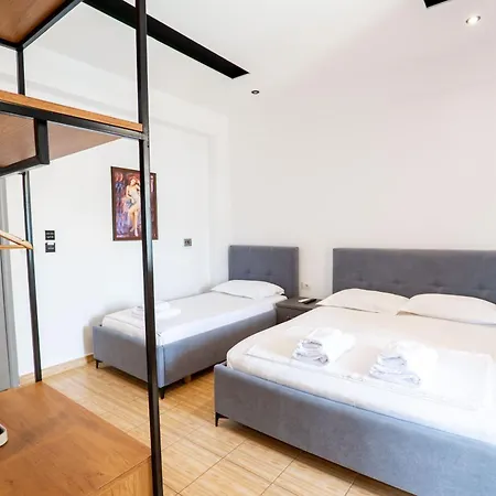 Daire Midtown En Ksamil